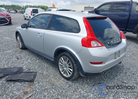 2011 Volvo C30 T5/T5 R-Design из США, поврежденный, VIN YV1672MK4B2209384